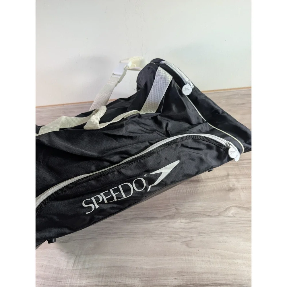 Vintage Speedo Large Swim/Travel/Gym Duffel Bag Retro White / Black  Mesh Pocket